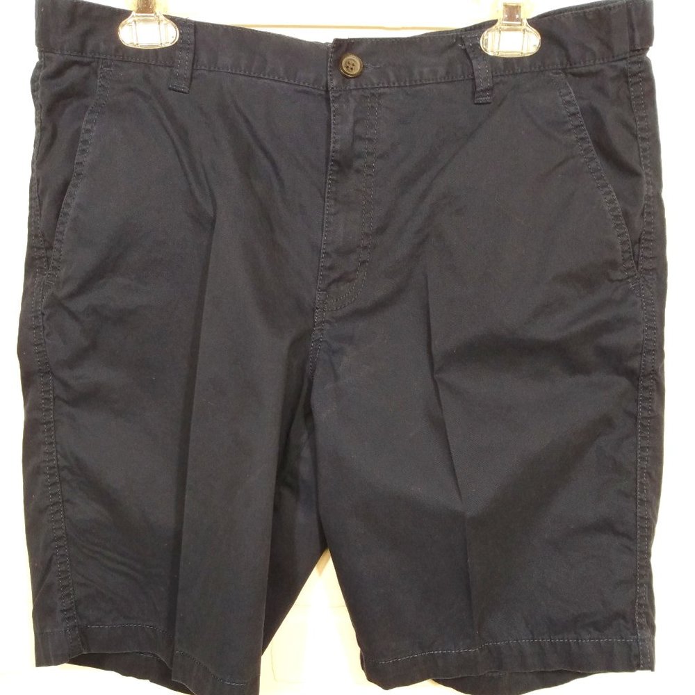 Marc Anthony men's navy blue flat front shorts size 33 with pockets